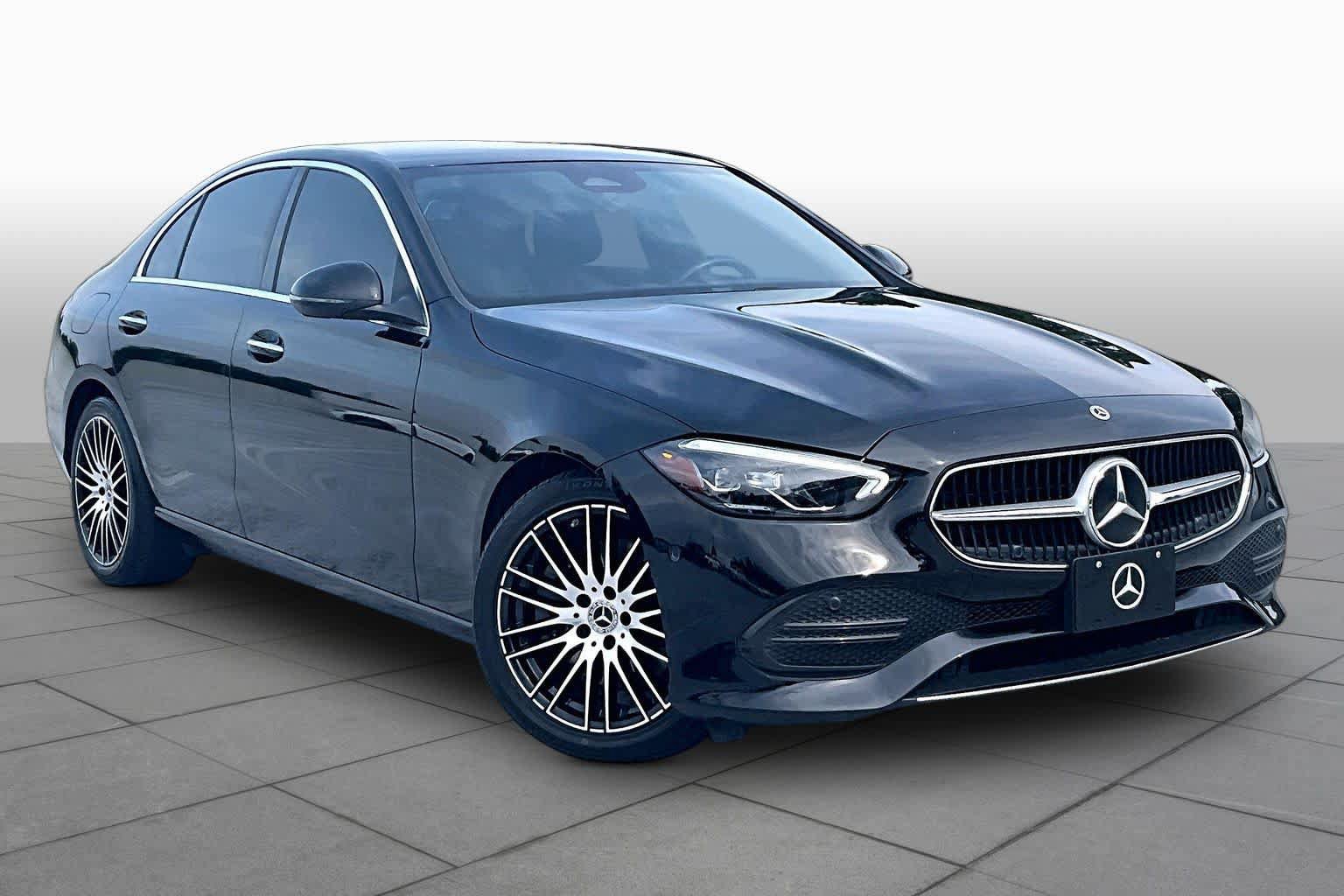 Used 2024 Mercedes-Benz C 300 Sedan image 3