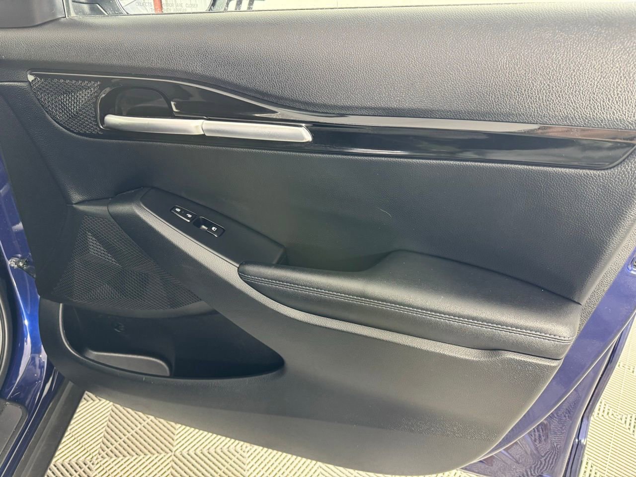 Used 2023 Kia Seltos S w/ Navigation Package image 29