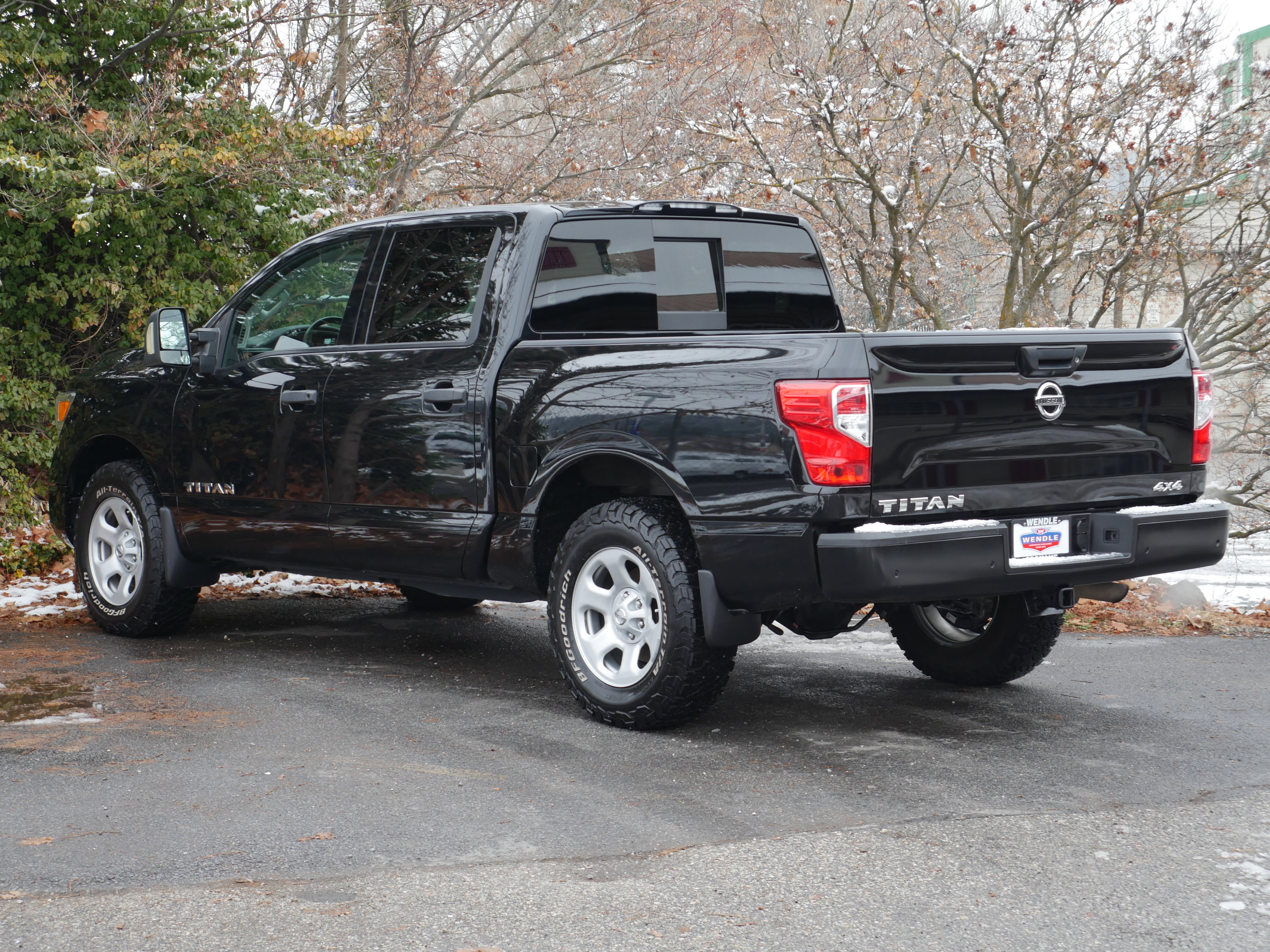 Certified 2021 Nissan Titan S w/ S Utility Package image 16