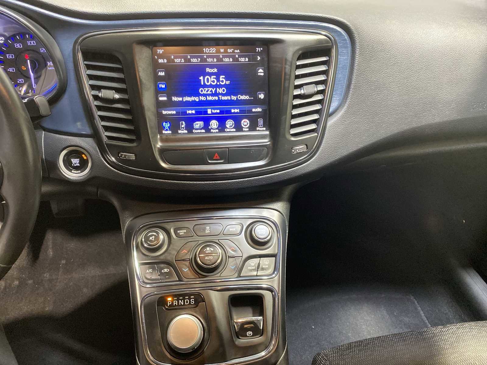 Used 2015 Chrysler 200 S w/ Navigation & Sound Group I image 16