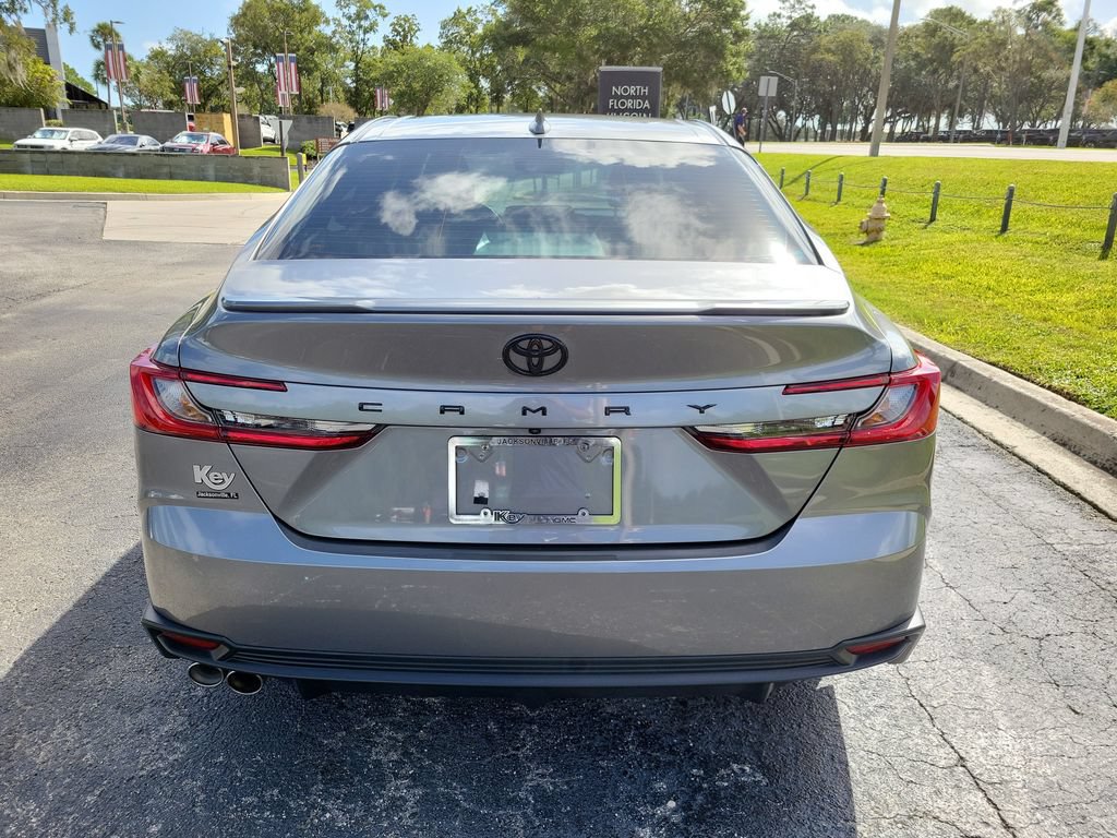 Used 2025 Toyota Camry LE FWD image 8