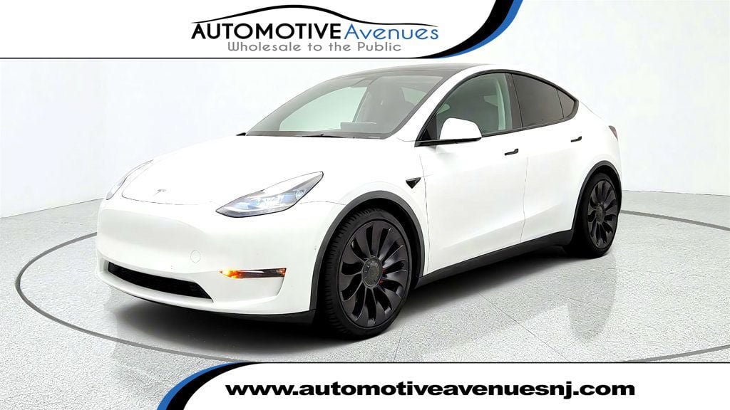Used 2021 Tesla Model Y Performance AWD/4WD image 1