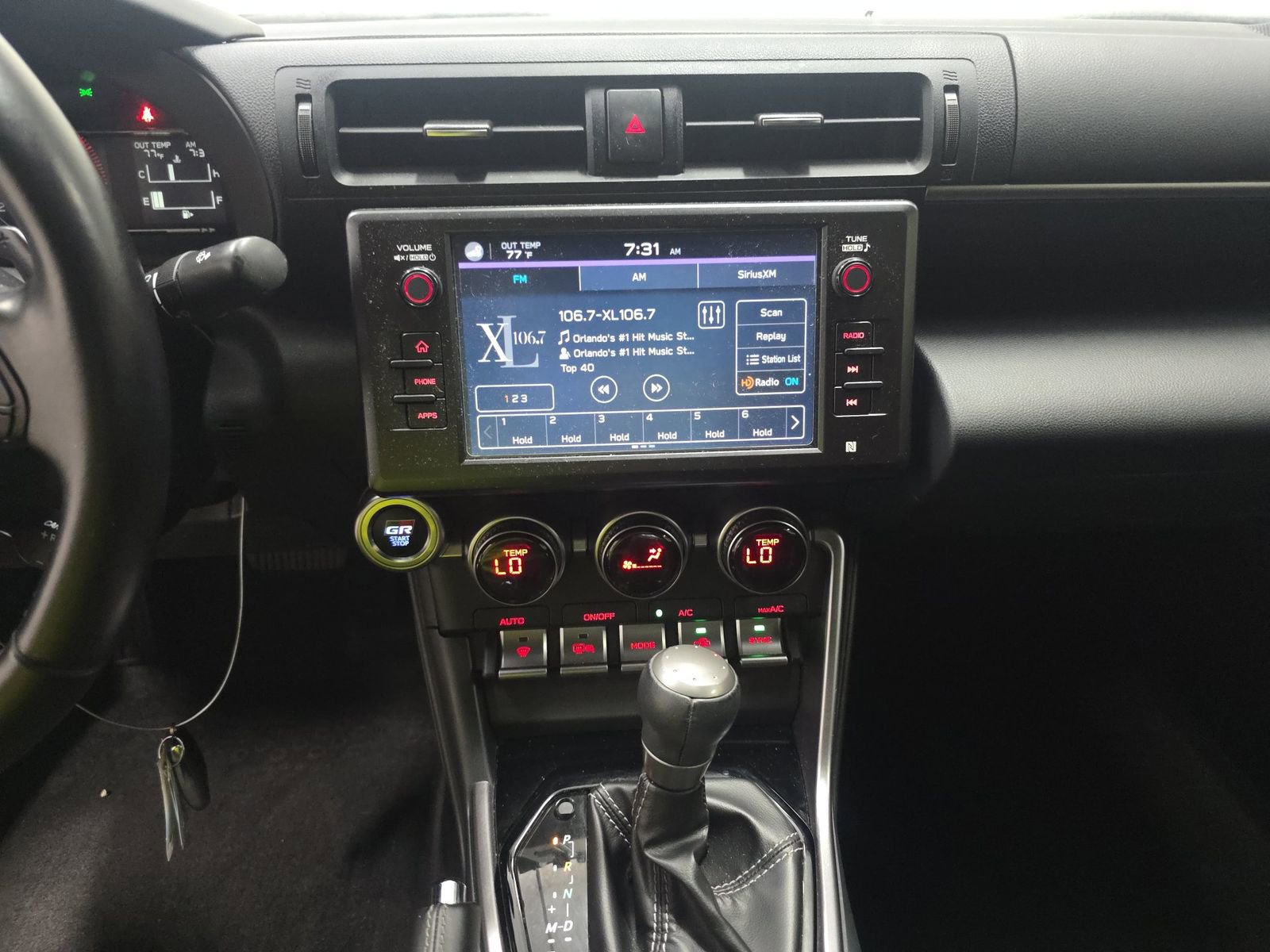 Used 2023 Toyota GR86 RWD image 12