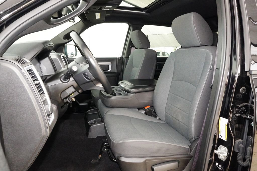 Used 2024 RAM 1500 Classic Warlock w/ Electronics Group image 27