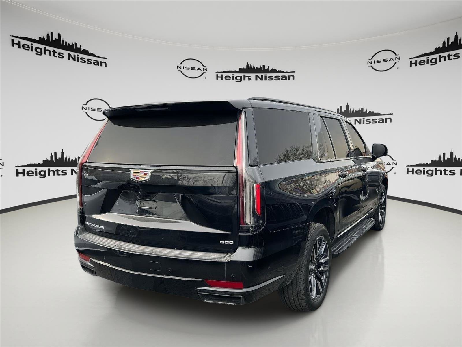 Used 2022 Cadillac Escalade ESV Sport image 5