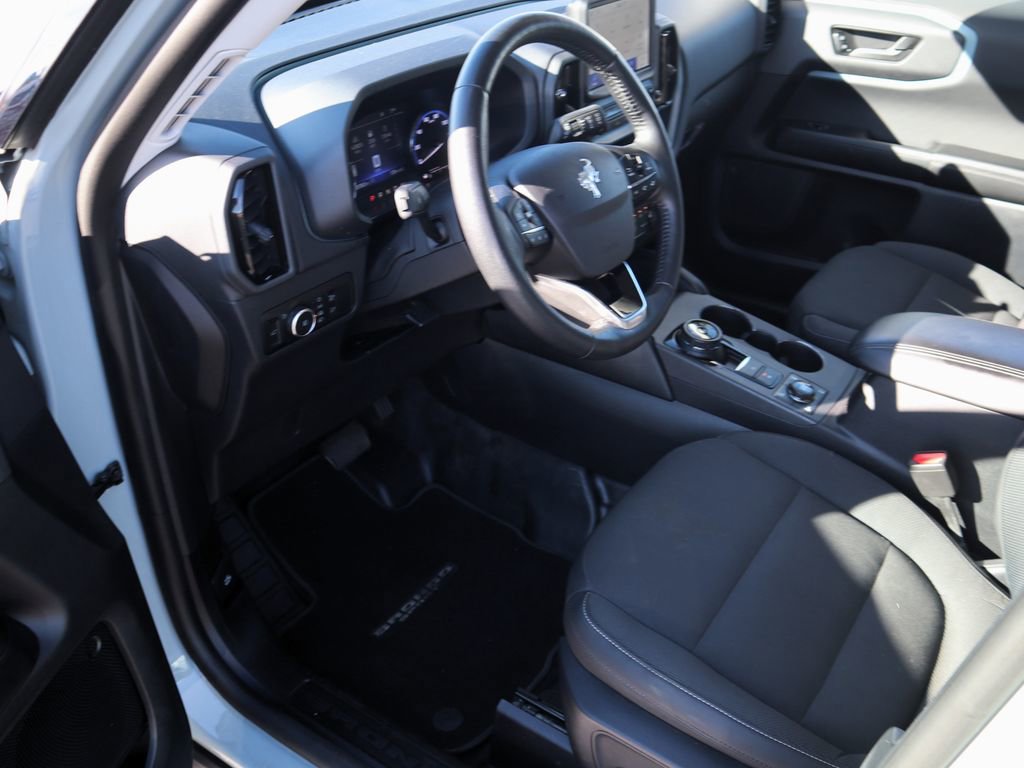 Used 2023 Ford Bronco Sport Badlands image 13
