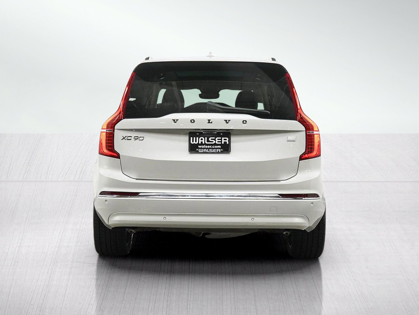 Used 2023 Volvo XC90 T8 Plus w/ Protection Package Premier AWD/4WD image 5