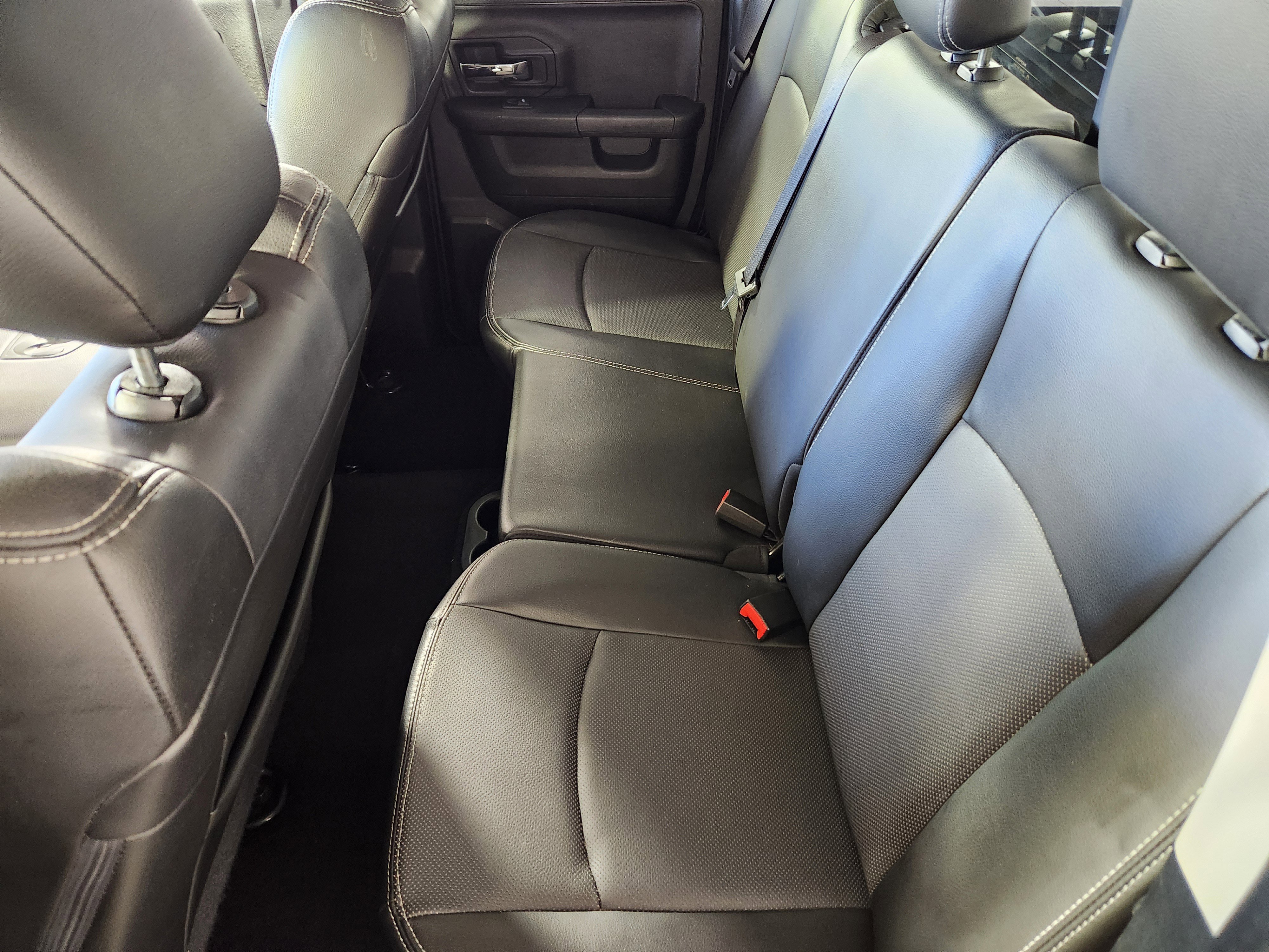 Used 2014 RAM 1500 Sport image 14