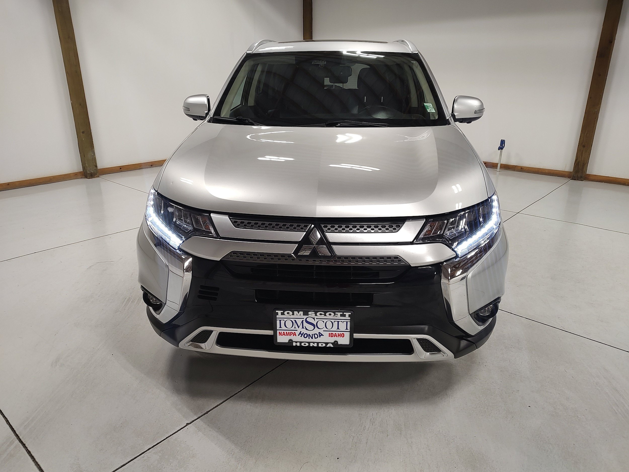 Used 2020 Mitsubishi Outlander GT AWD/4WD image 3