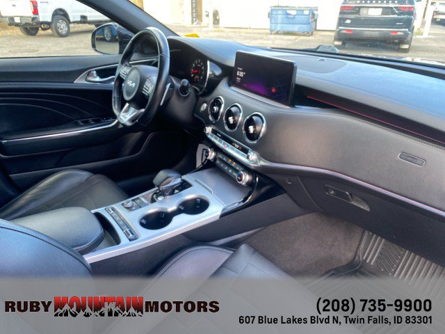Used 2023 Kia Stinger GT2 AWD/4WD image 33