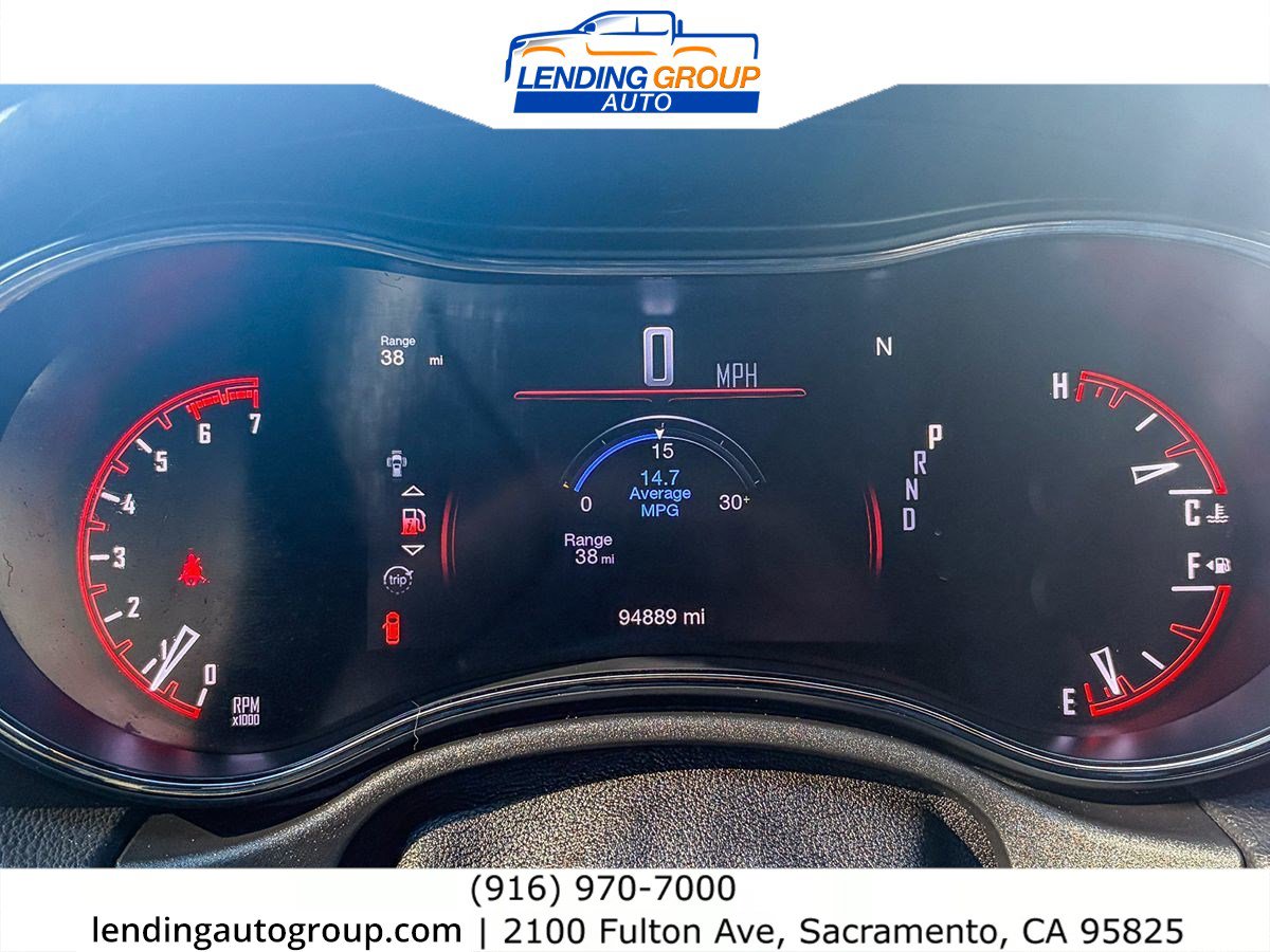 Used 2018 Dodge Durango R/T w/ Technology Group image 23