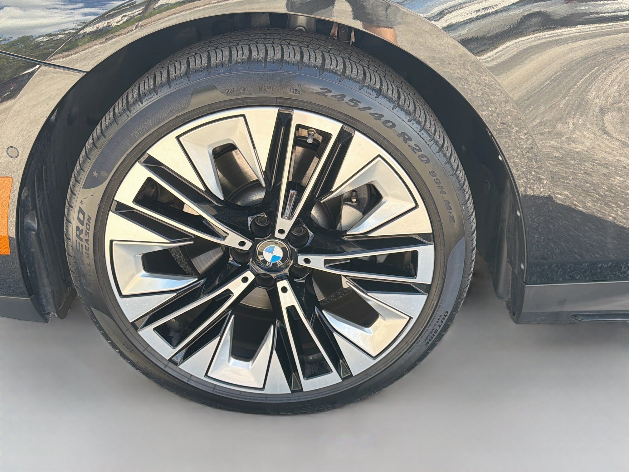 Used 2025 BMW 530i RWD image 42