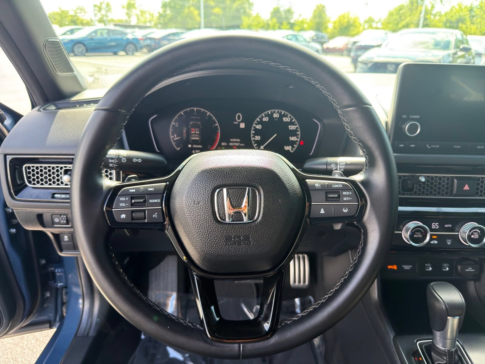 Used 2025 Honda Civic Sport image 12