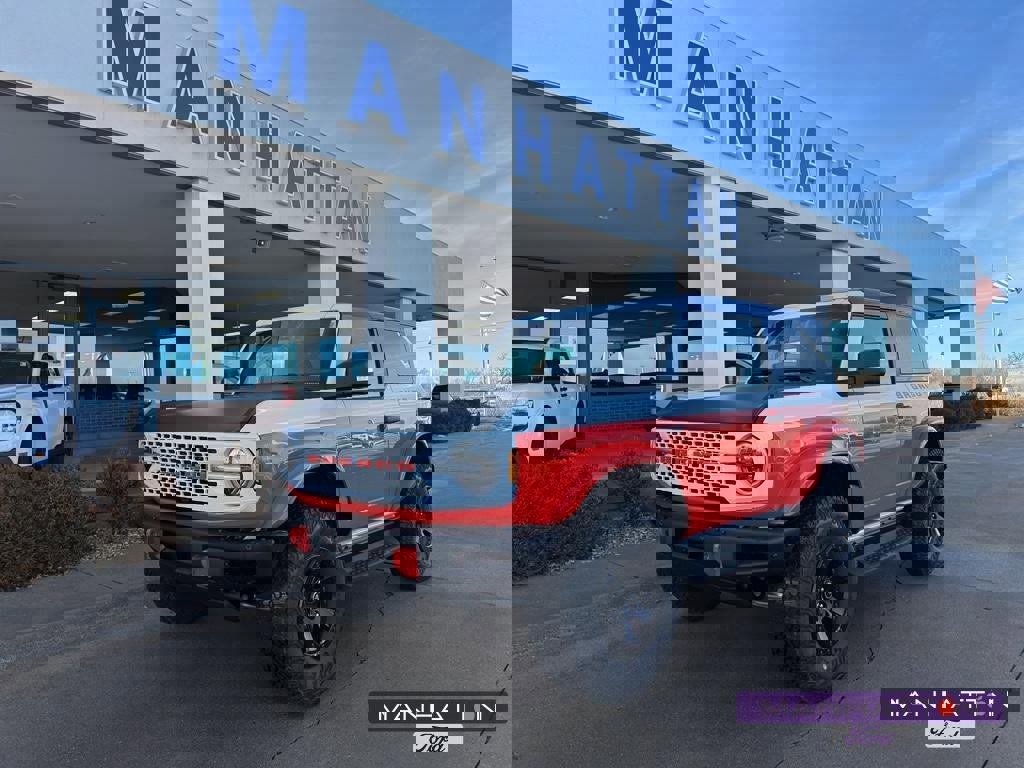 Used 2025 Ford Bronco Stroppe Edition image 1