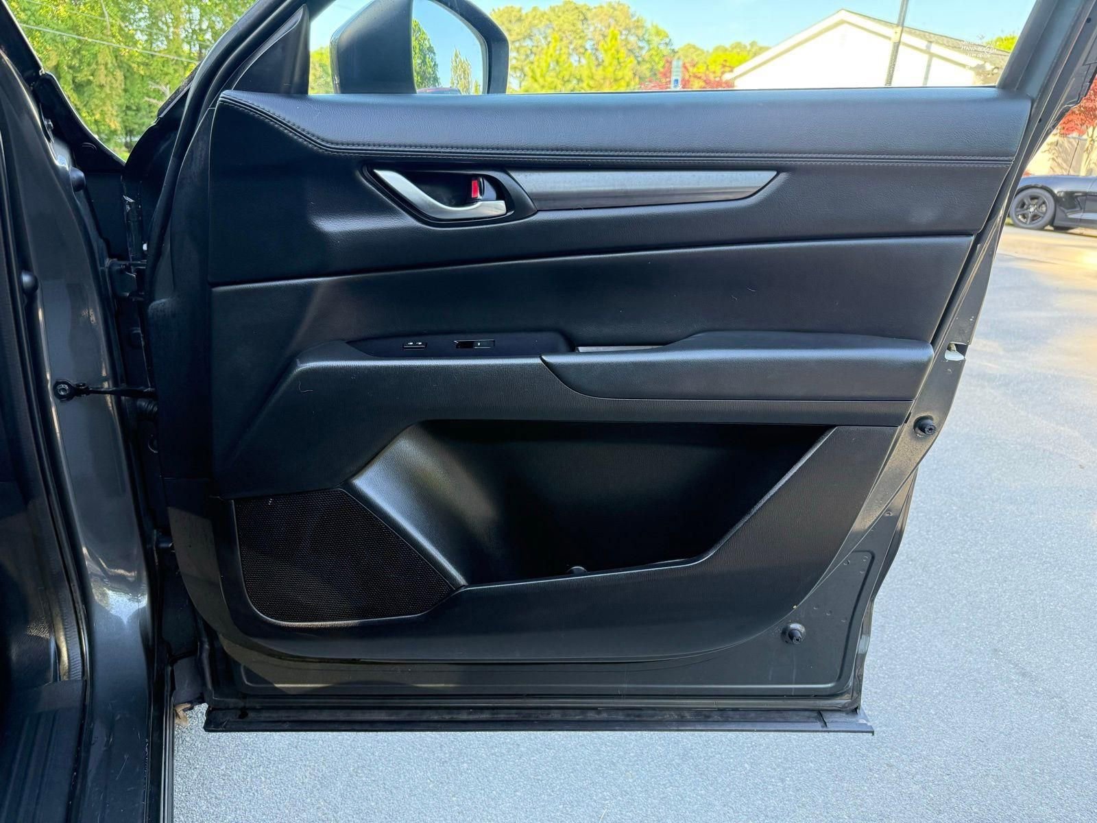 Used 2020 MAZDA CX-5 Touring AWD/4WD image 18