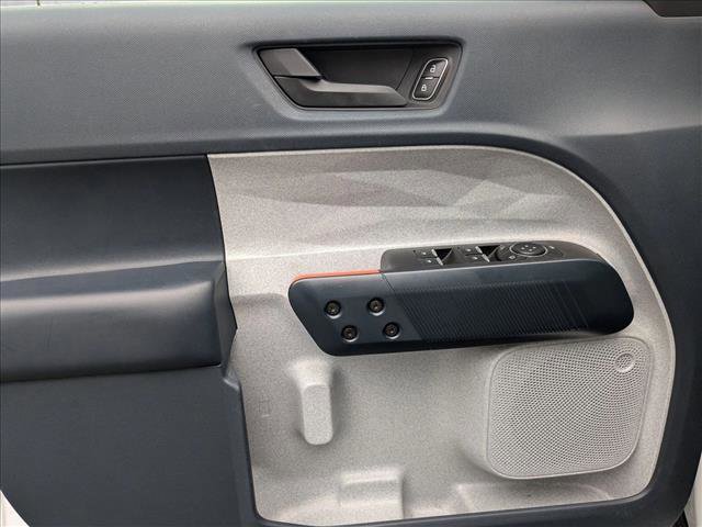 Used 2024 Ford Maverick XLT image 9