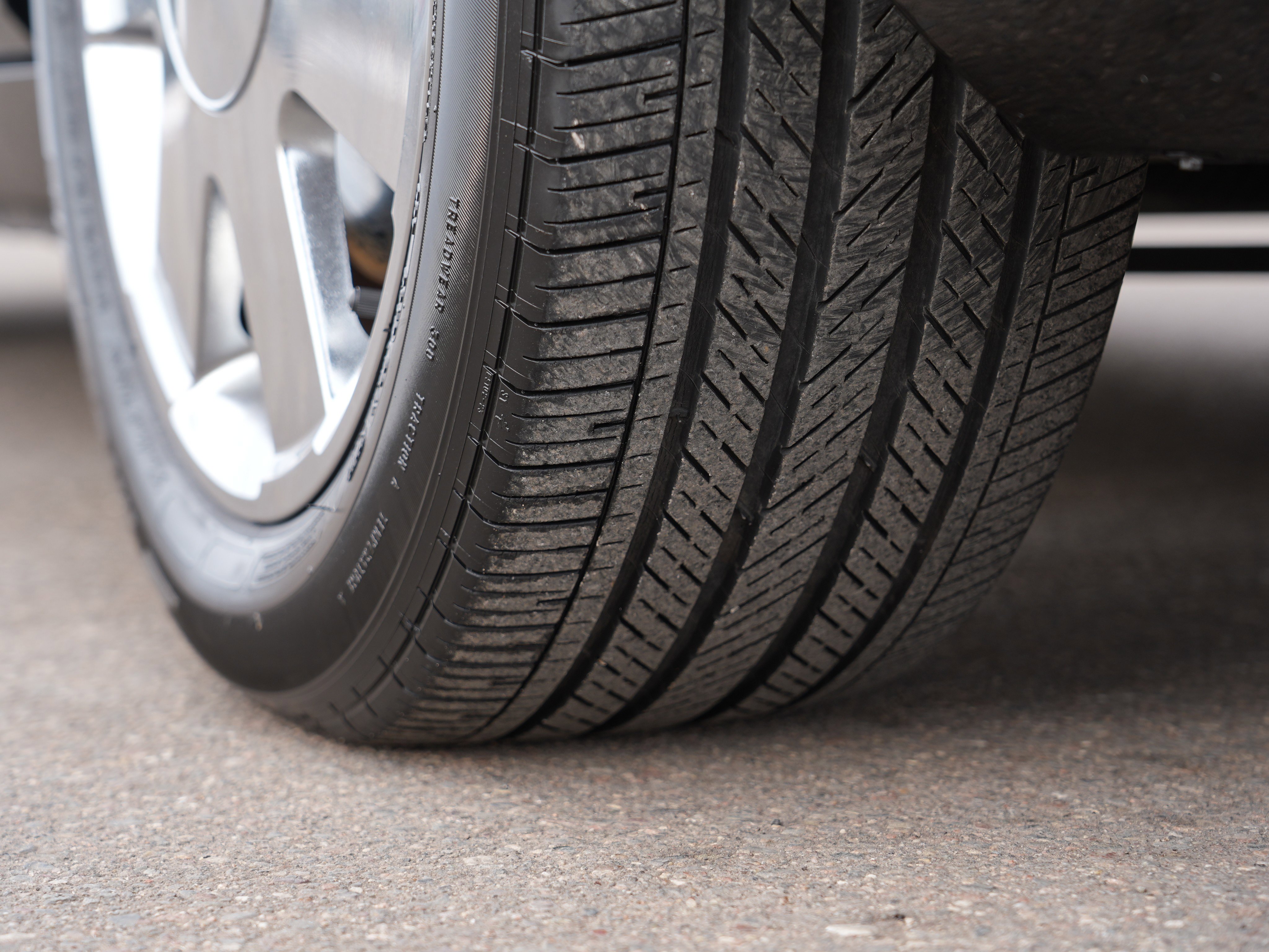 Used 2002 Ford Thunderbird image 28