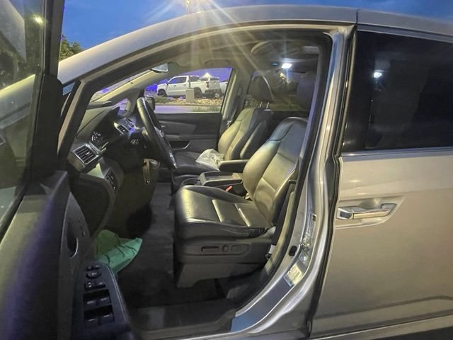 Used 2013 Honda Odyssey Touring image 12