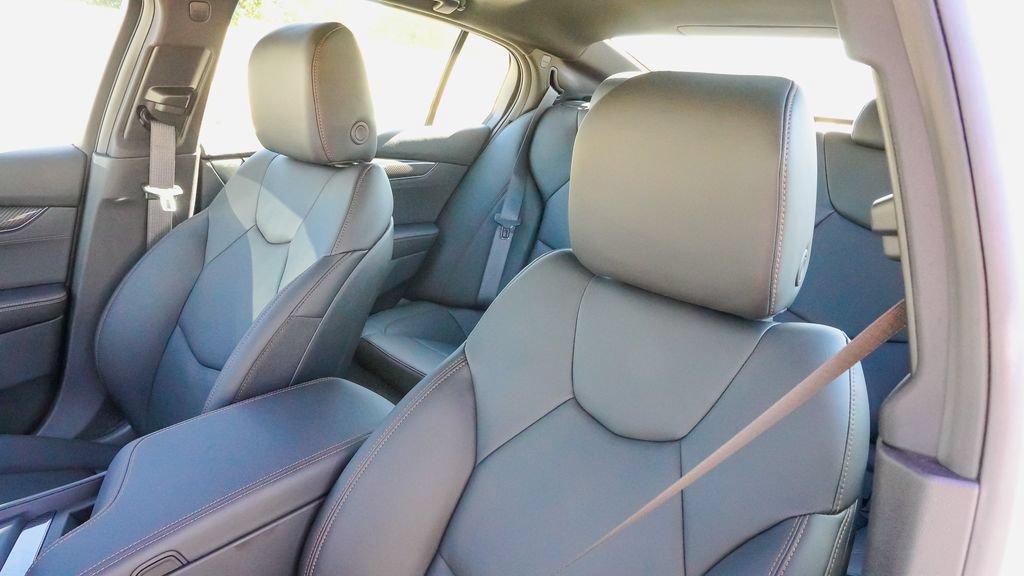 New 2026 Cadillac CT5 Sport w/ Technology Package RWD image 13