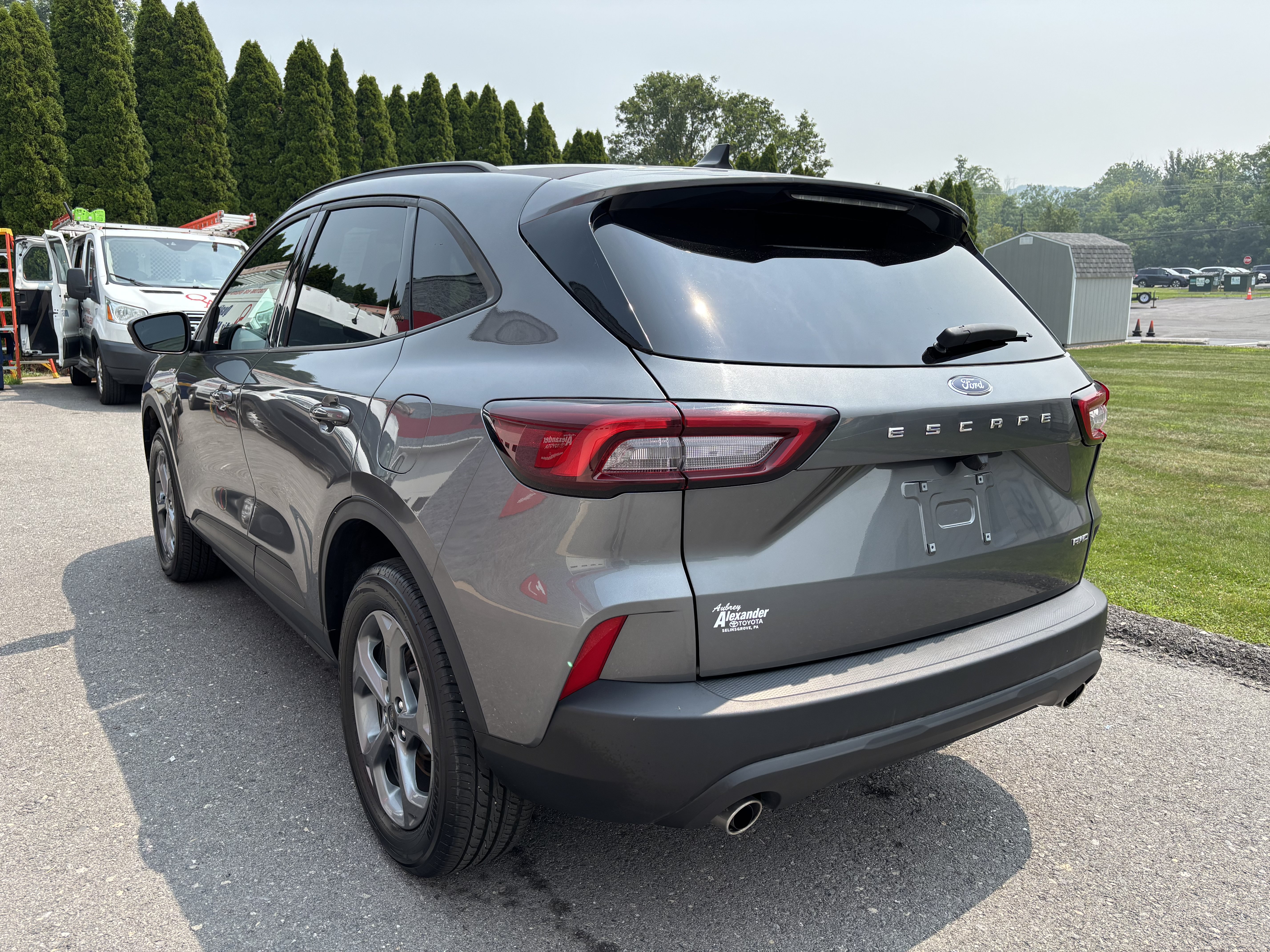 Used 2025 Ford Escape ST-Line Select AWD/4WD image 6