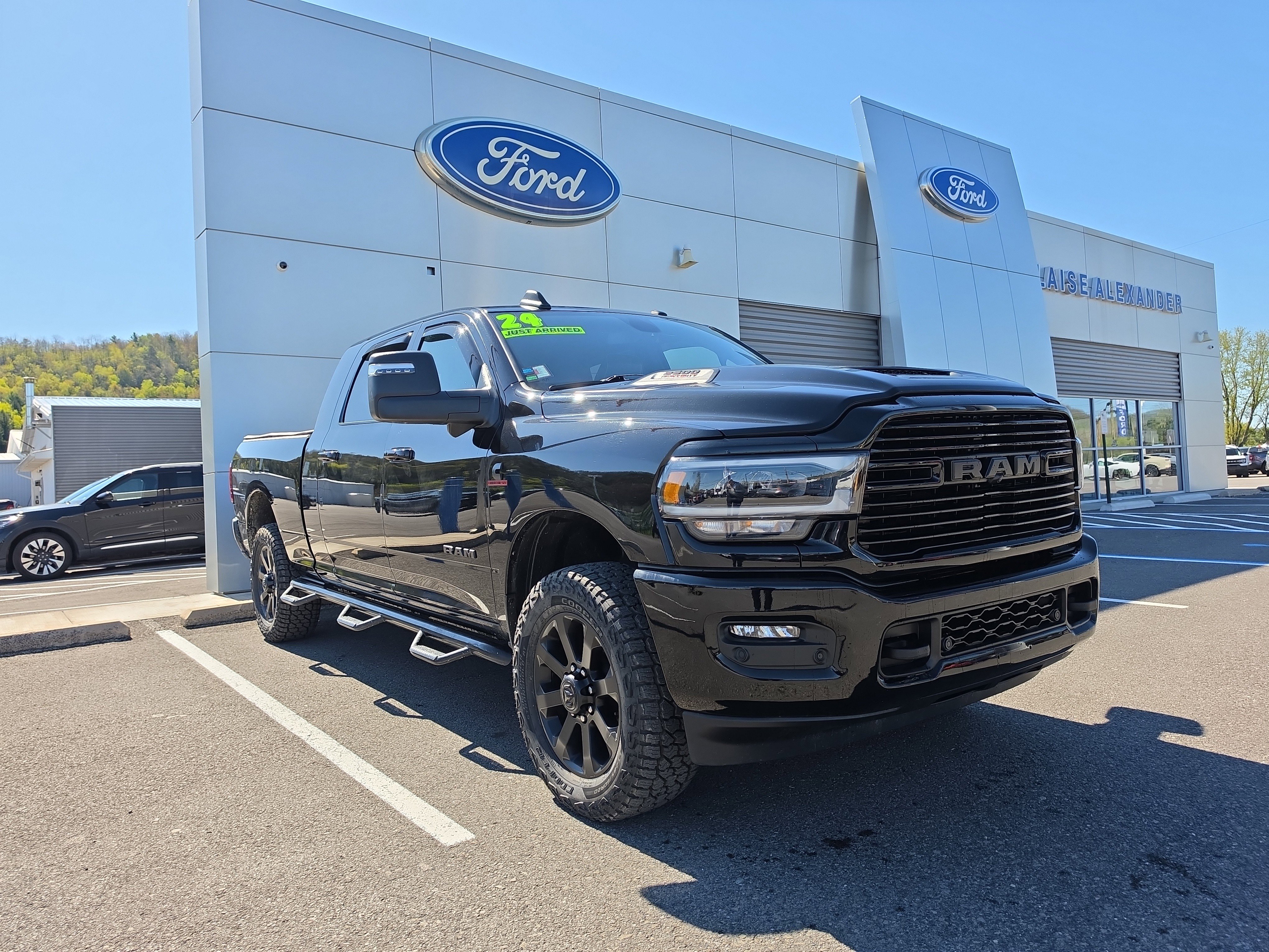Used 2024 RAM 2500 Laramie w/ Night Edition