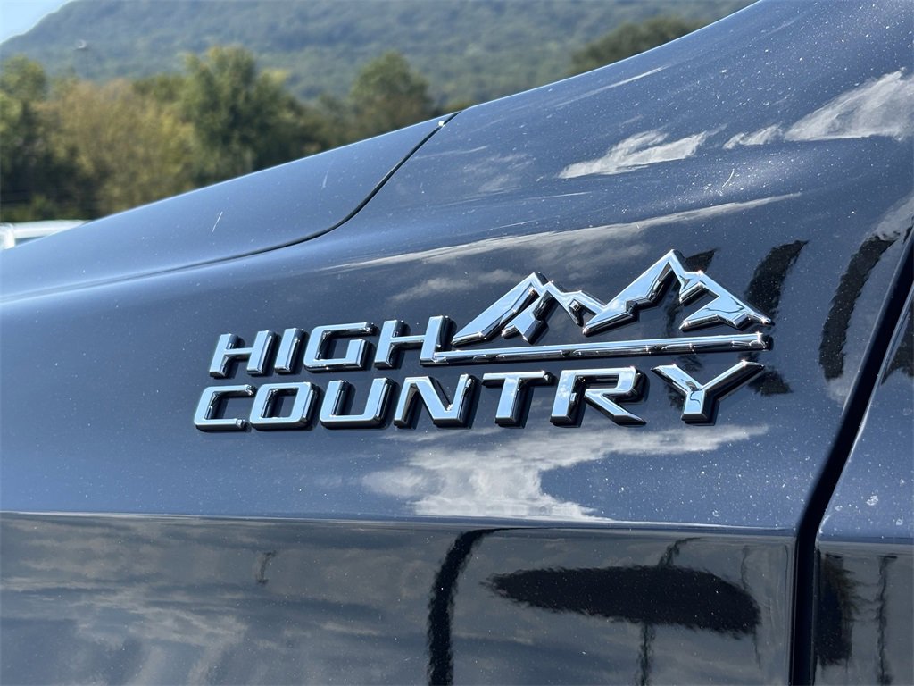 New 2026 Chevrolet Tahoe High Country image 9