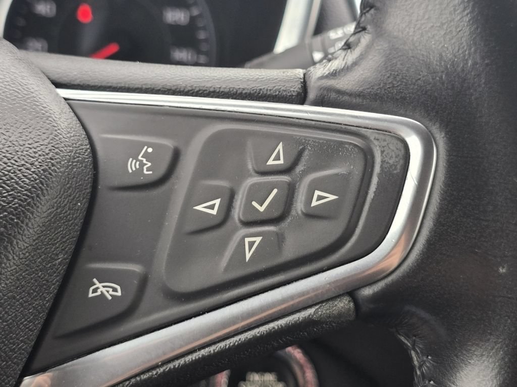 Used 2019 Chevrolet Equinox LT FWD image 29