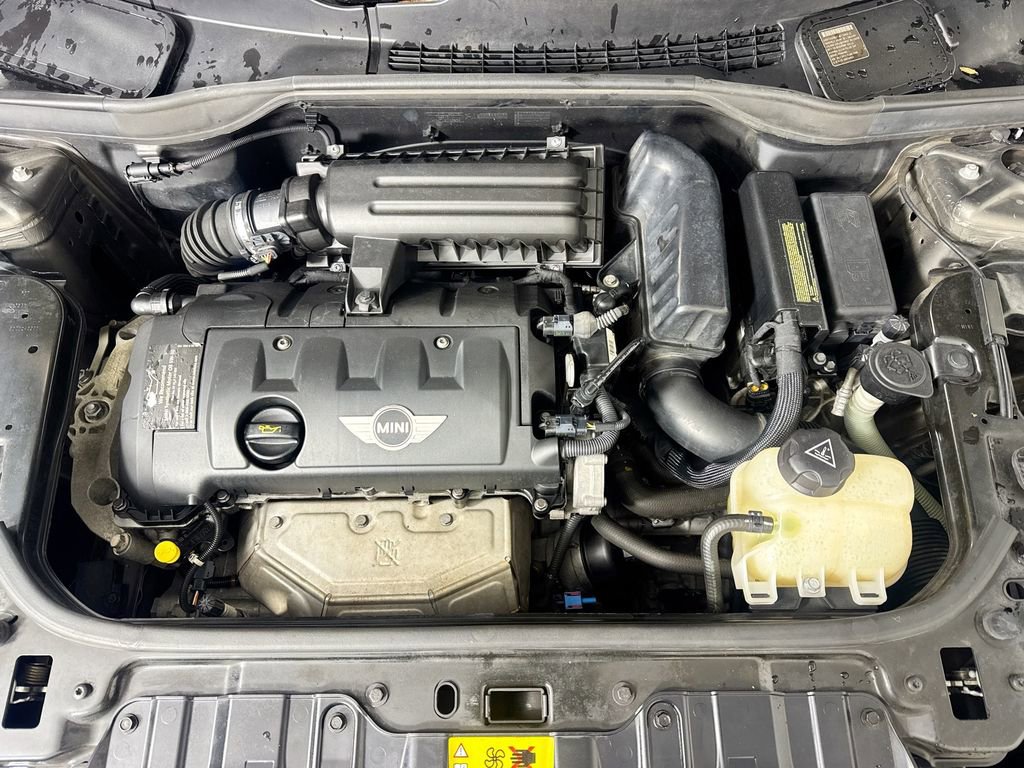 Used 2011 MINI Cooper Countryman image 30