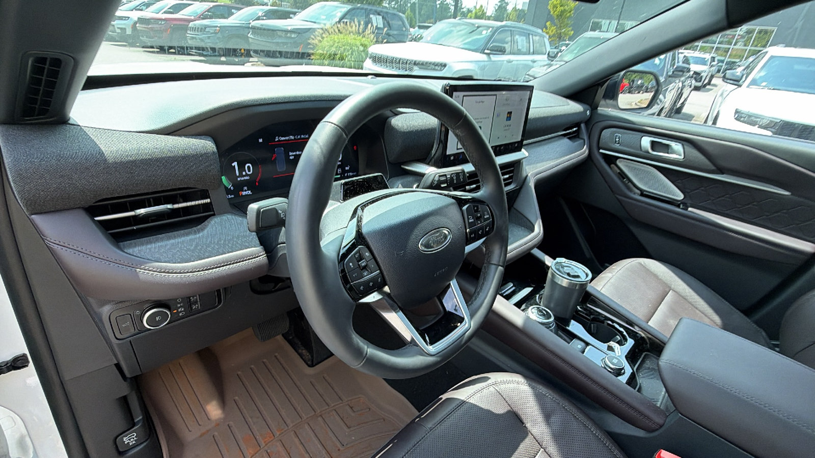 Used 2025 Ford Explorer Platinum w/ Ultimate Package RWD image 25