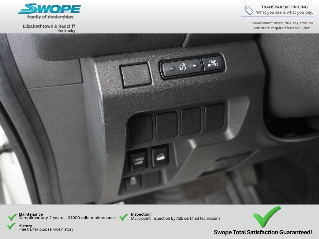 Used 2023 Nissan Frontier SV w/ Tow Package AWD/4WD image 16