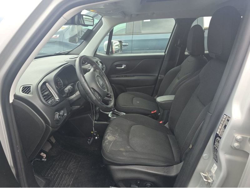 Used 2019 Jeep Renegade Altitude w/ Quick Order Package 22M FWD image 18