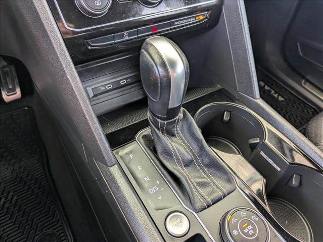 Used 2023 Volkswagen Atlas Cross Sport SEL R-Line image 15