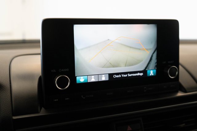 Used 2025 Honda Pilot Sport image 4