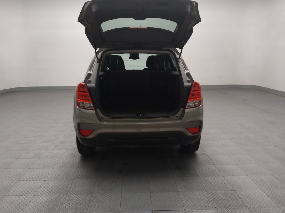 Used 2020 Chevrolet Trax LS image 29