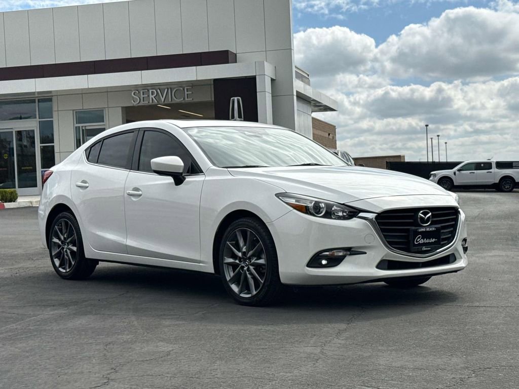 Used 2018 MAZDA MAZDA3 Touring image 1