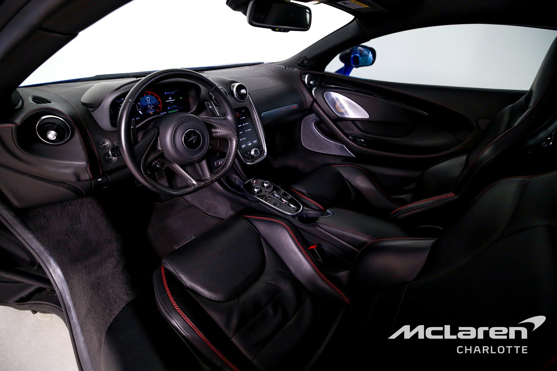 Used 2021 McLaren GT image 13
