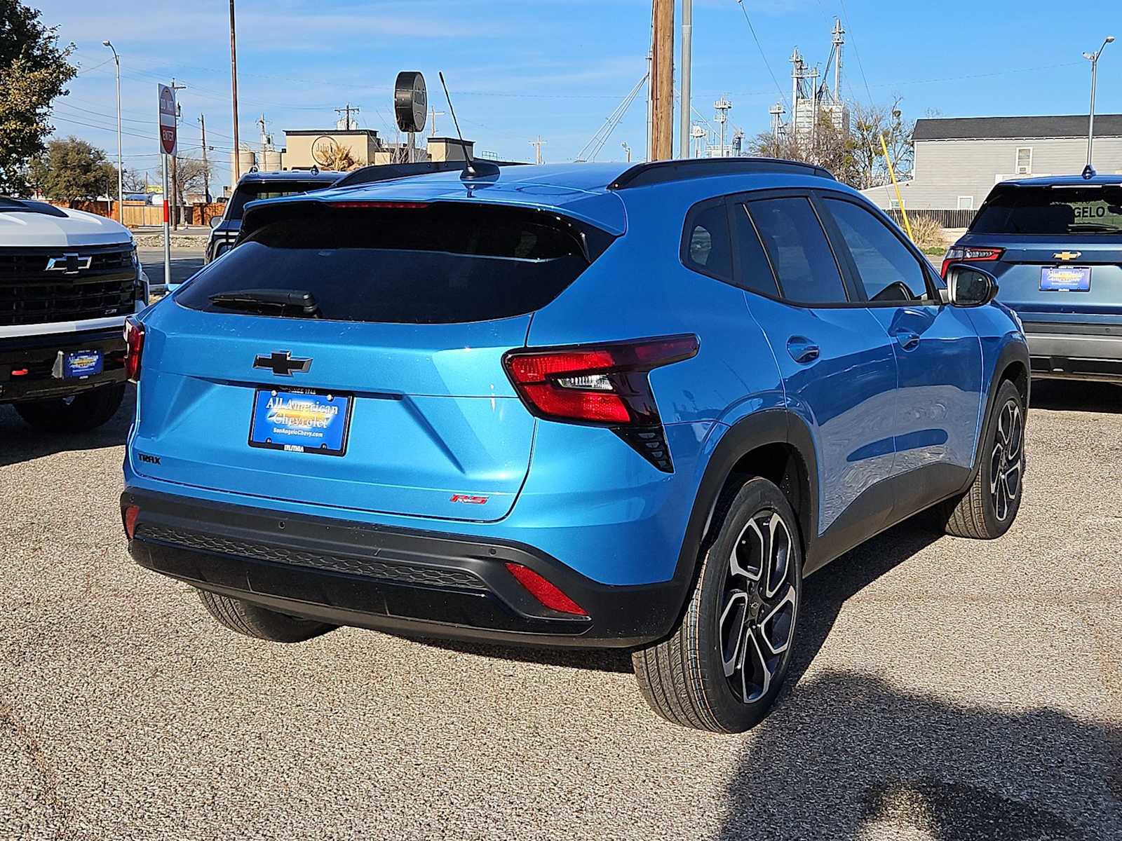 New 2026 Chevrolet Trax RS w/ Sunroof Package FWD image 8