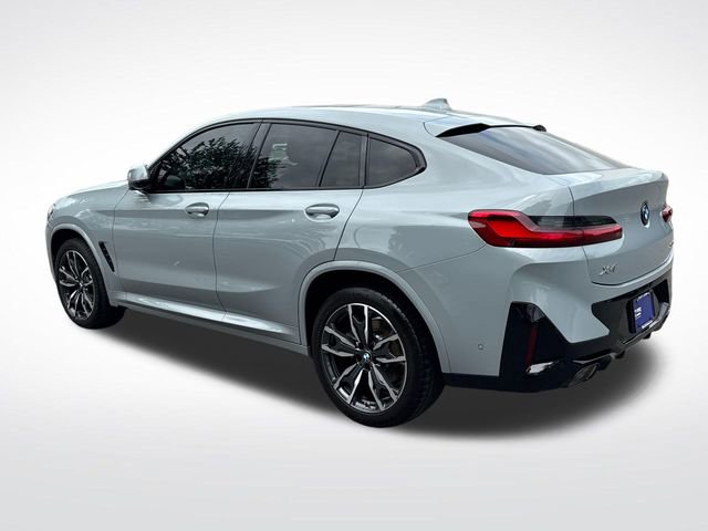 Used 2023 BMW X4 xDrive30i w/ M Sport Package AWD/4WD image 3