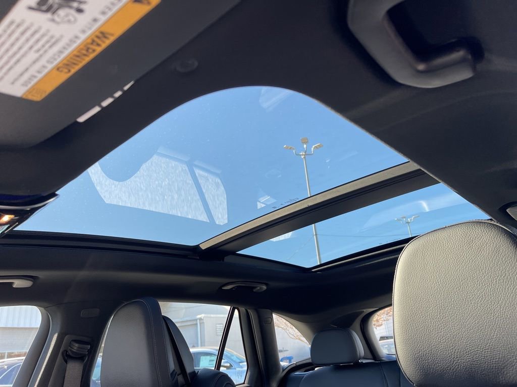 New 2026 Mercedes-Benz GLC 43 AMG 4MATIC image 23