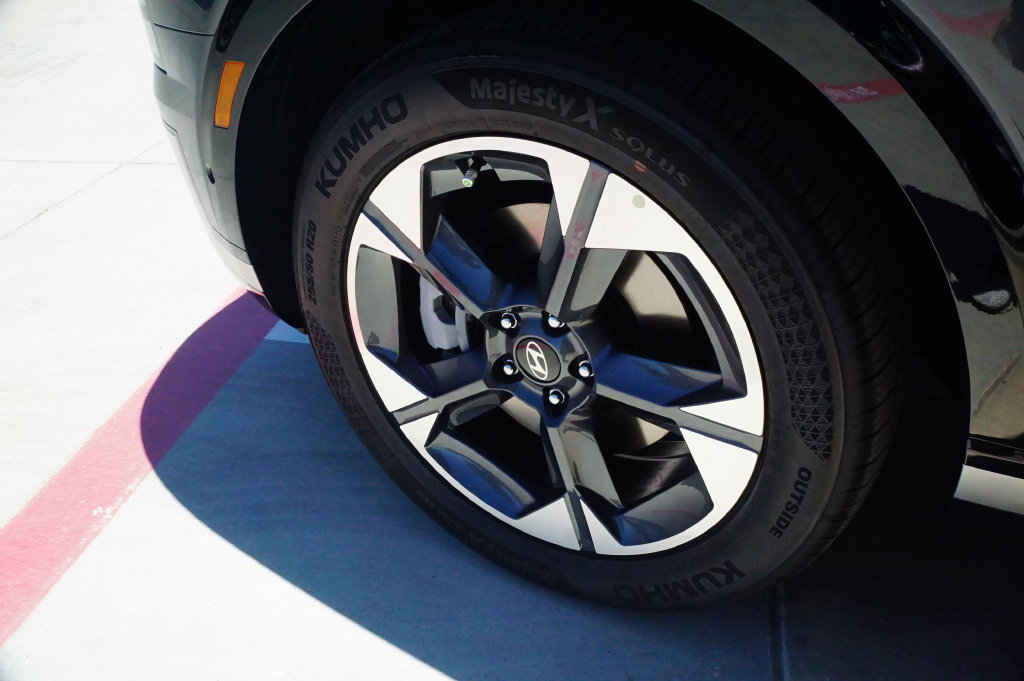 New 2026 Hyundai Palisade Limited FWD image 8