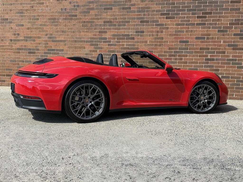 Certified 2025 Porsche 911 Carrera image 7