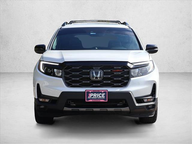 Used 2023 Honda Passport TrailSport image 2