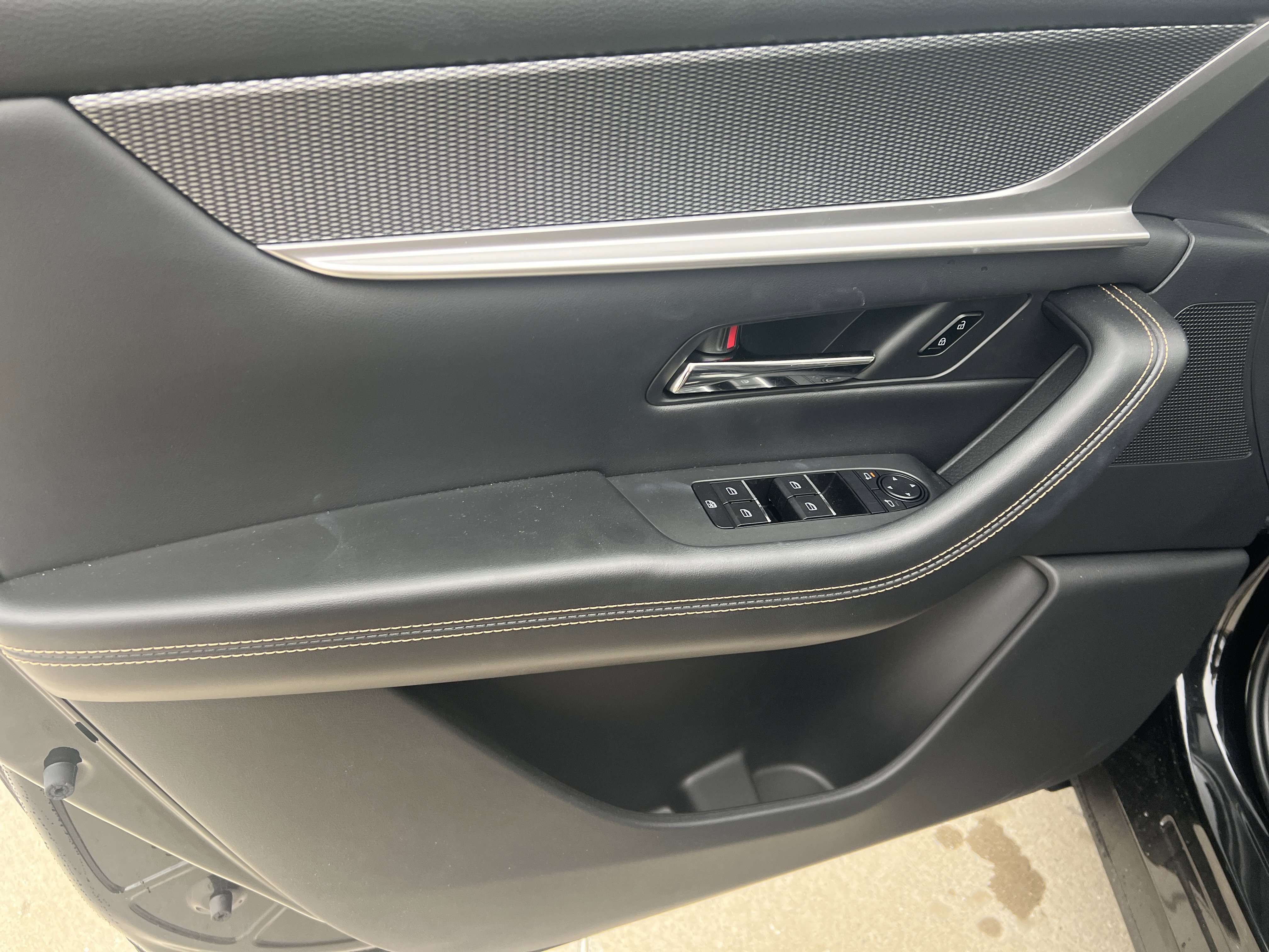 Used 2026 MAZDA CX-70 3.3 Turbo w/ Preferred Package image 13