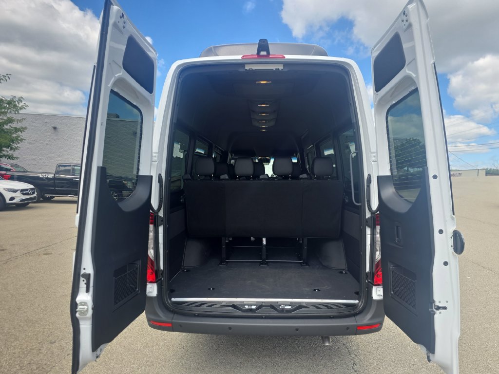 New 2026 Mercedes-Benz Sprinter 2500 image 21