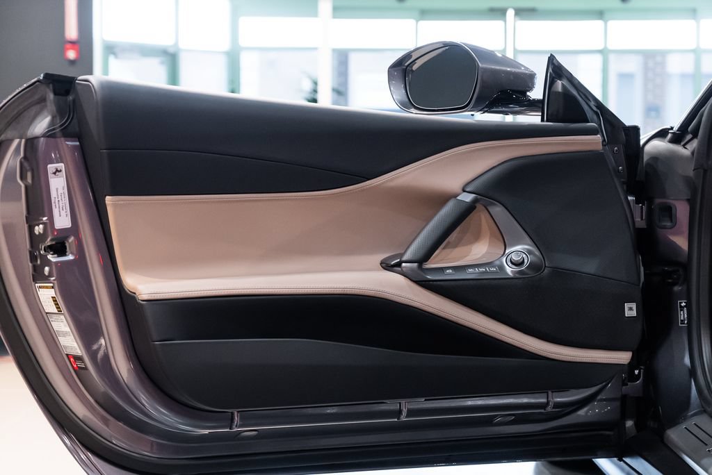 Certified 2021 Ferrari 812 GTS RWD image 26