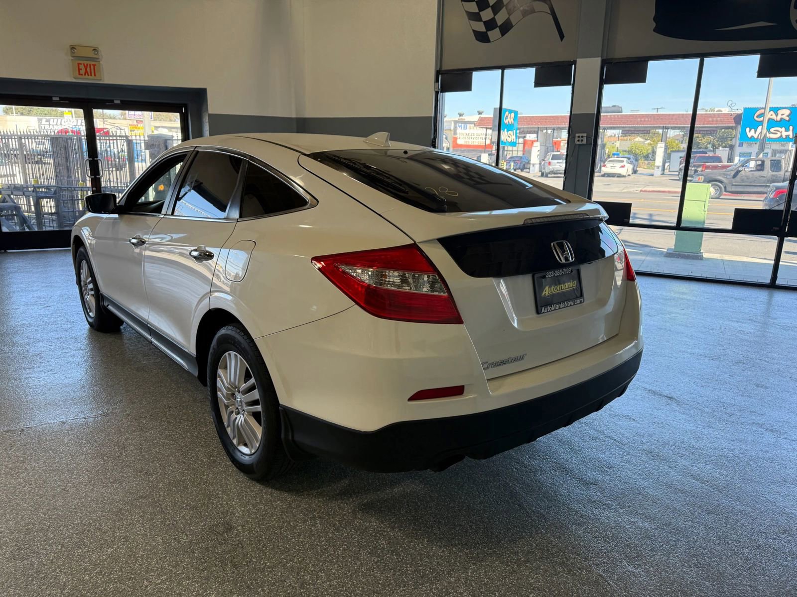 Used 2013 Honda Crosstour EX image 5