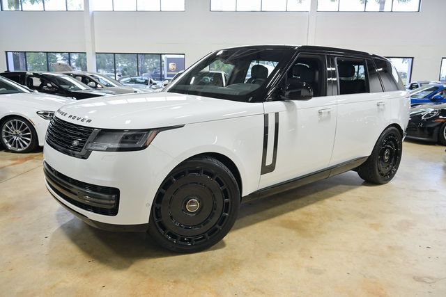 Used 2026 Land Rover Range Rover Long Wheelbase SE AWD/4WD image 1