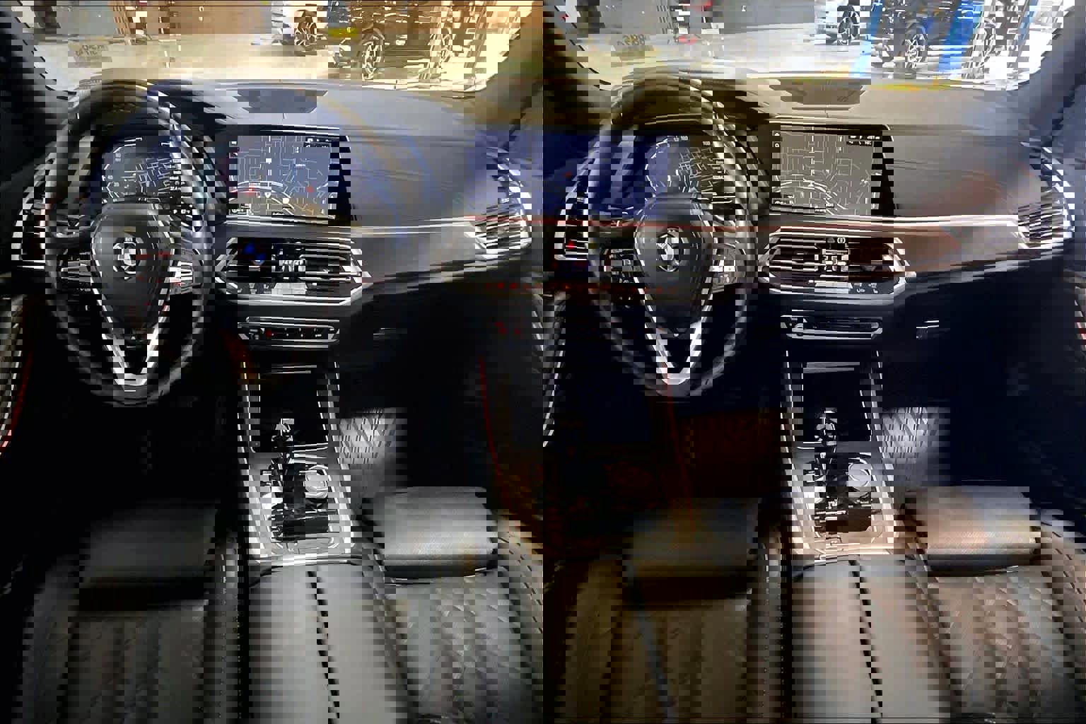 Used 2023 BMW X5 xDrive40i w/ Premium Package image 14