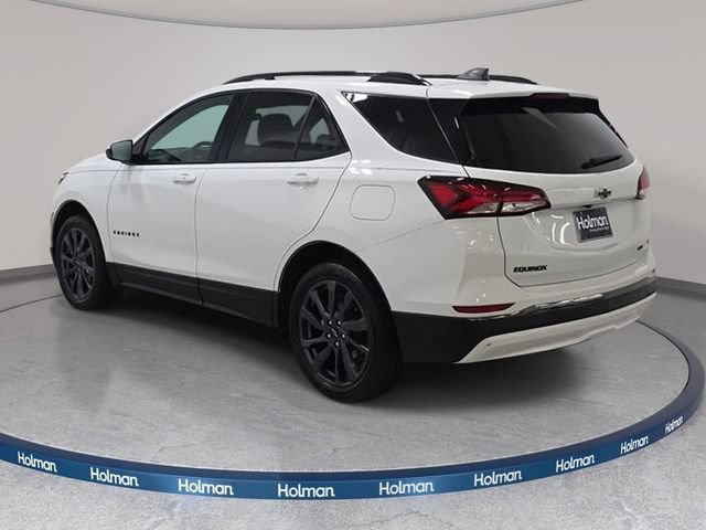 Used 2022 Chevrolet Equinox RS w/ LPO, Floor Liner Package AWD/4WD image 8
