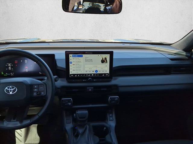 Used 2026 Toyota RAV4 SE w/ Convenience Package AWD/4WD image 17
